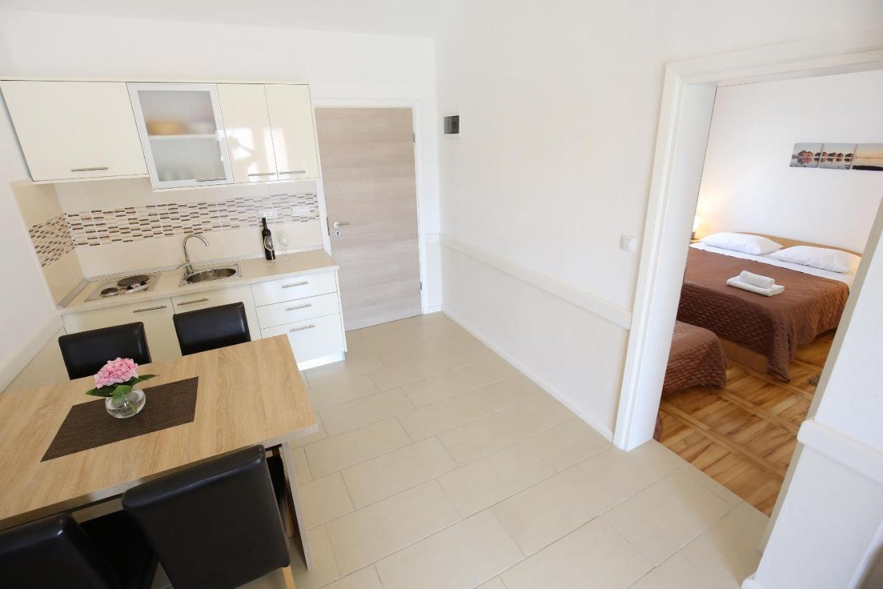 Apartmani Dane Sukošan Dış mekan fotoğraf